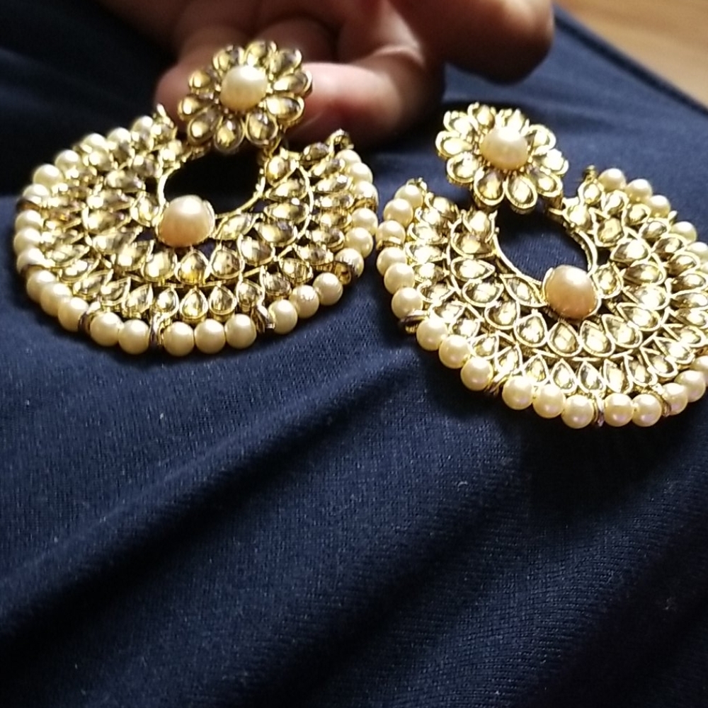 earings